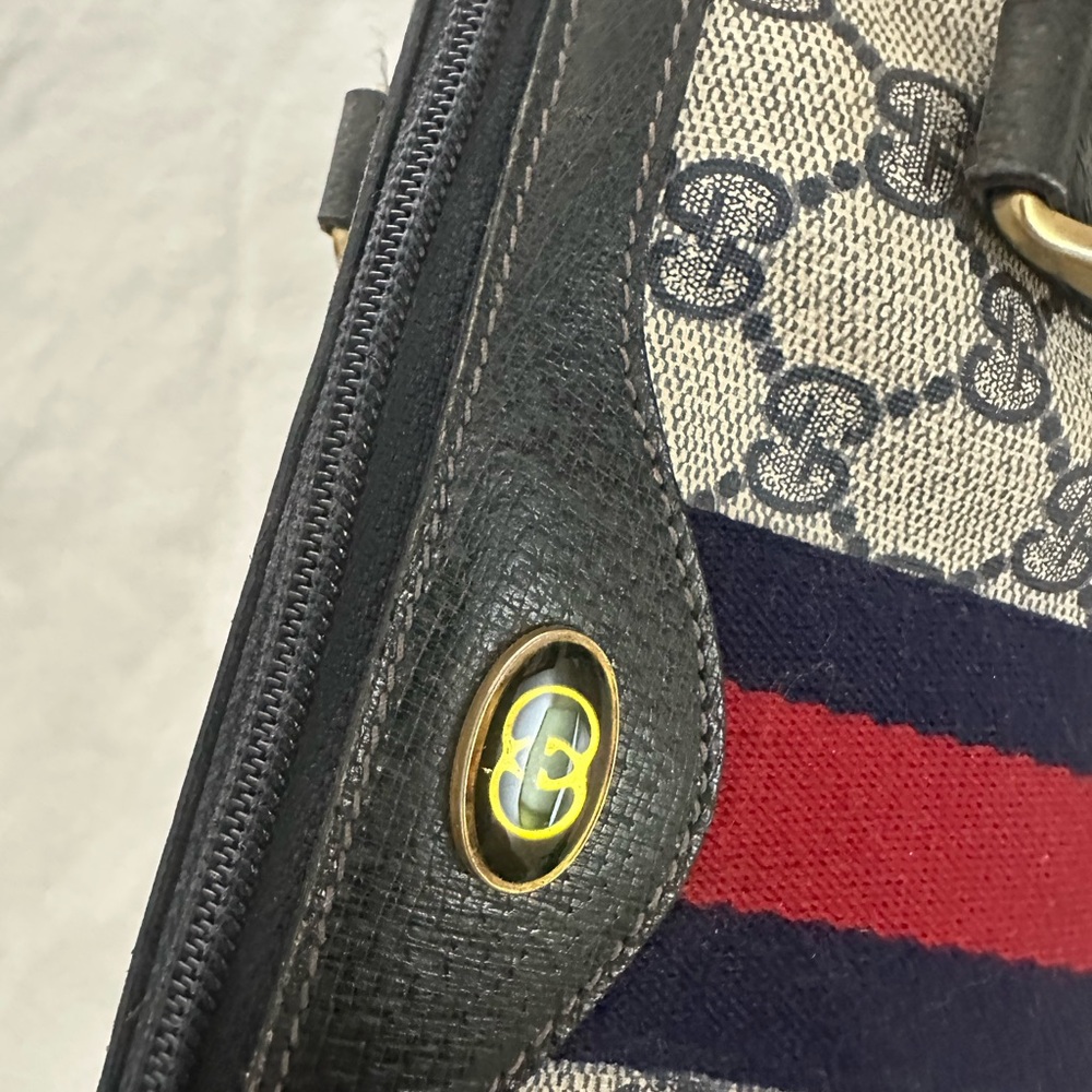 Gucci Cream and Blue Satchel with Iconic Style - Picture 6 of 9